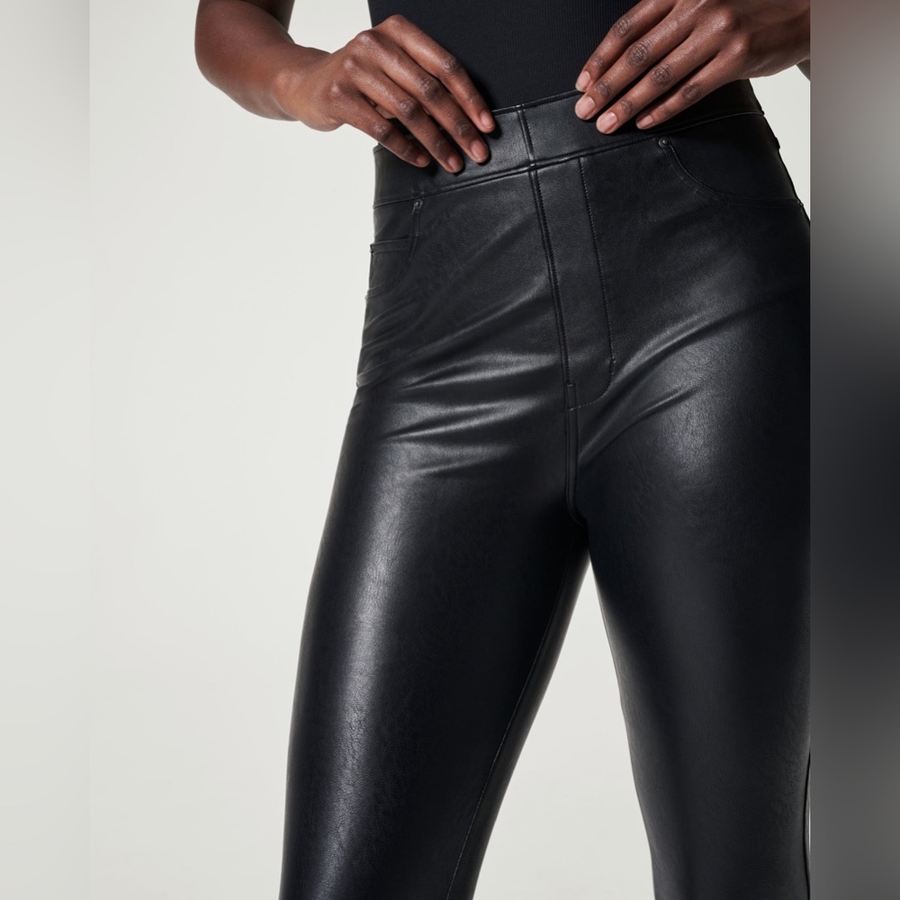 Spanx Leather-Like Ankle Skinny Pant Tall inseam black XL